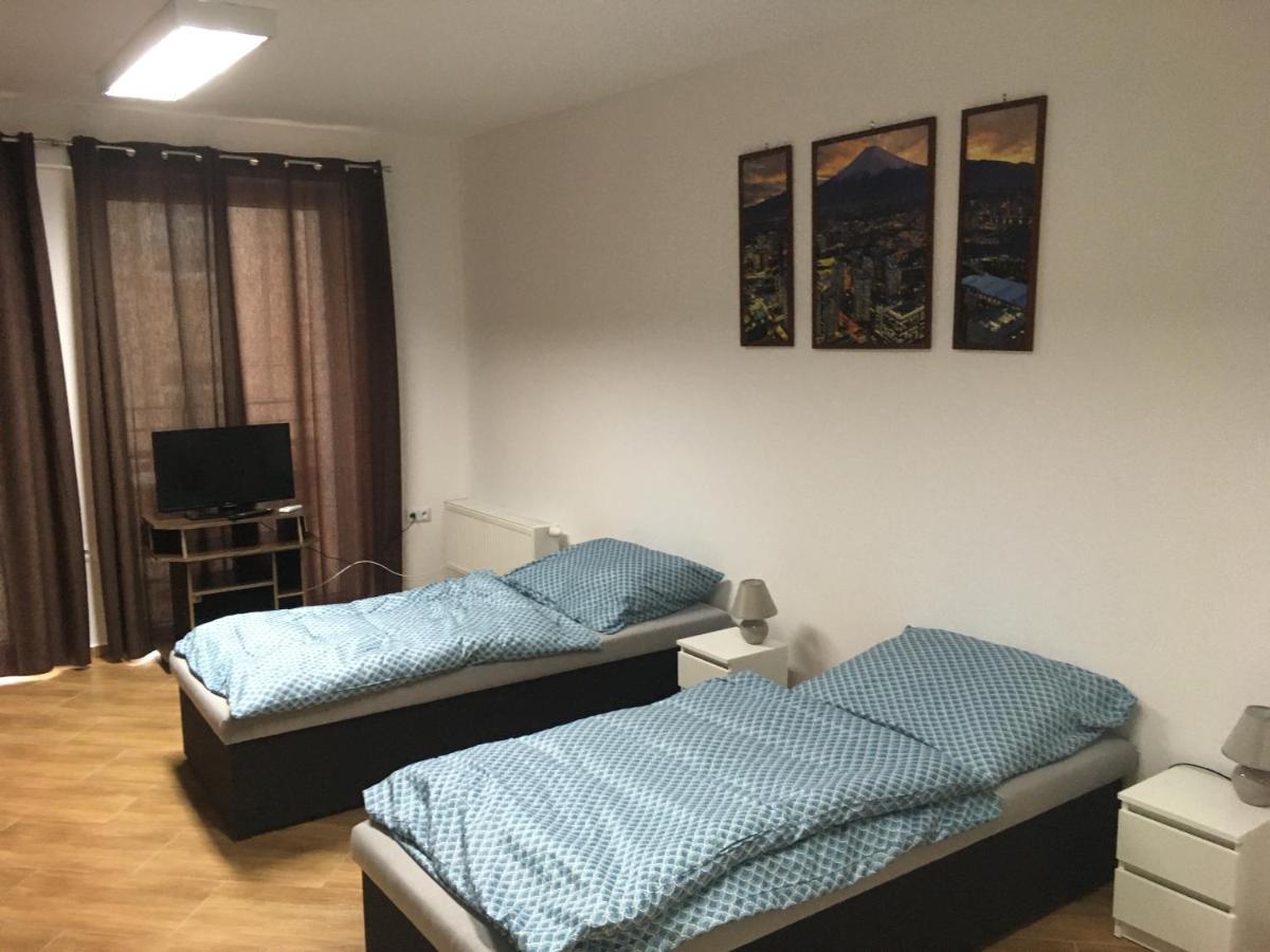 Konde Apartments B Дунайська Стреда Екстер'єр фото