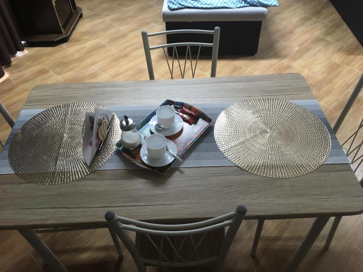 Konde Apartments B Дунайська Стреда Екстер'єр фото