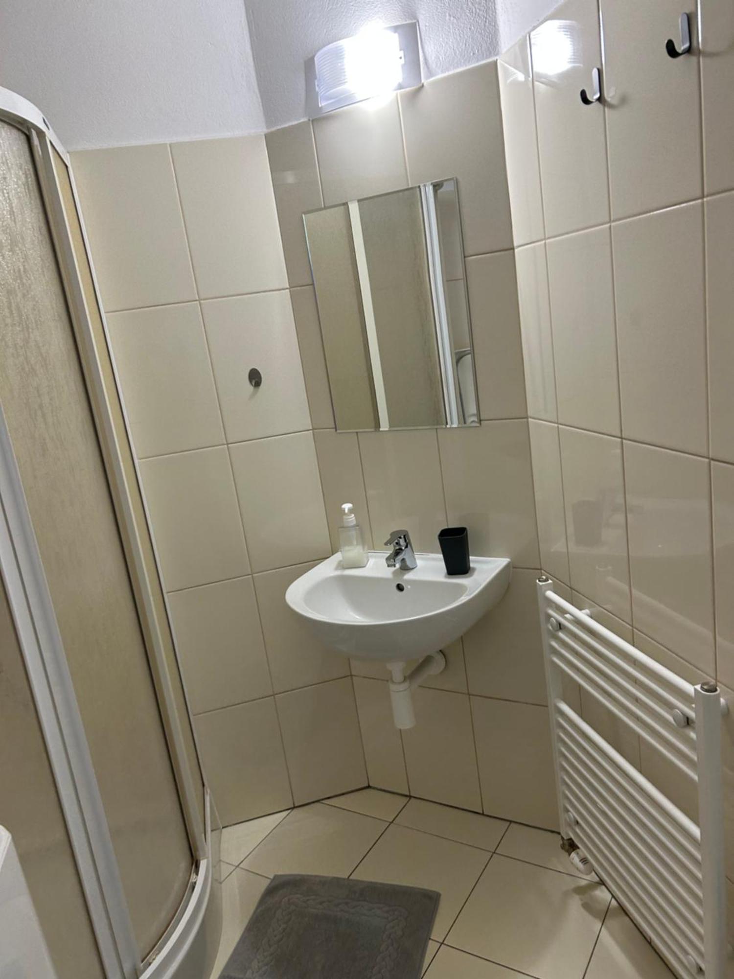 Konde Apartments B Дунайська Стреда Екстер'єр фото